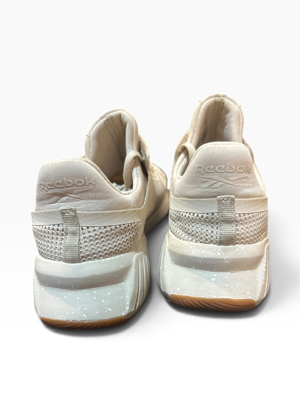 Reebok - Picture 3 of 4
